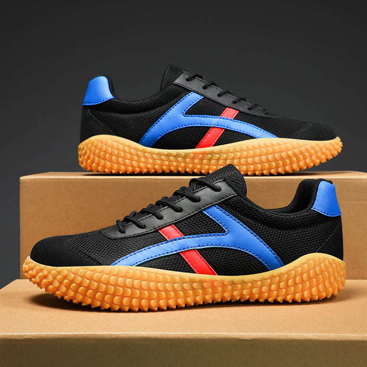 Arlo Sneakers