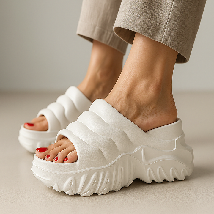 Elara Platformed Sandals