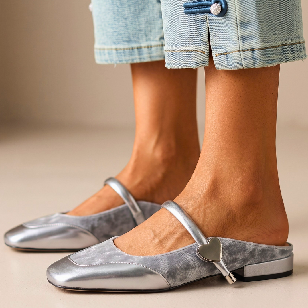 Amelia Heart Square-Toe Flats