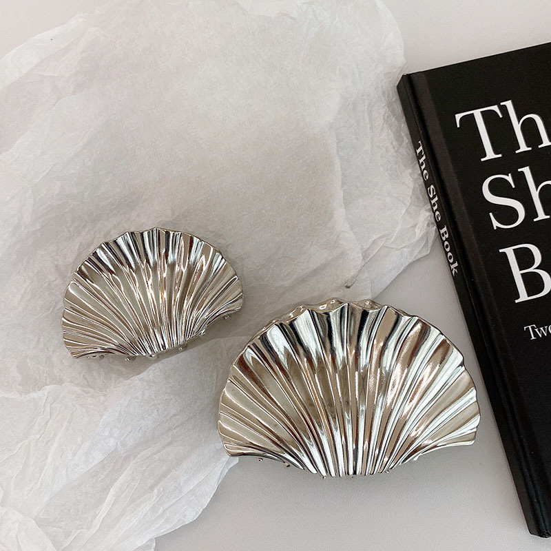 Seraphina SeaShell Clip Set
