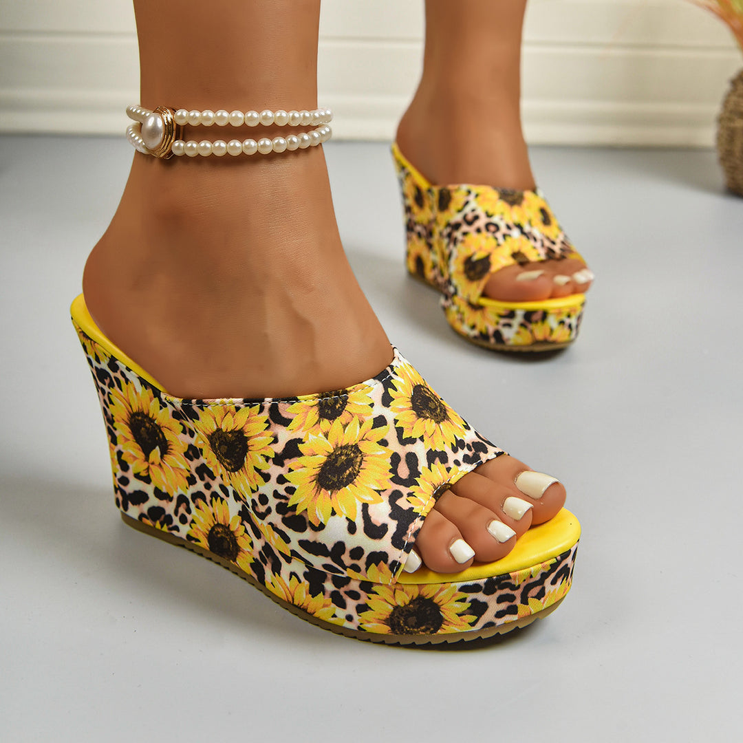Savanna Sunflower Wedges