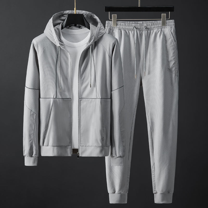 Voyager Two-Piece Set
