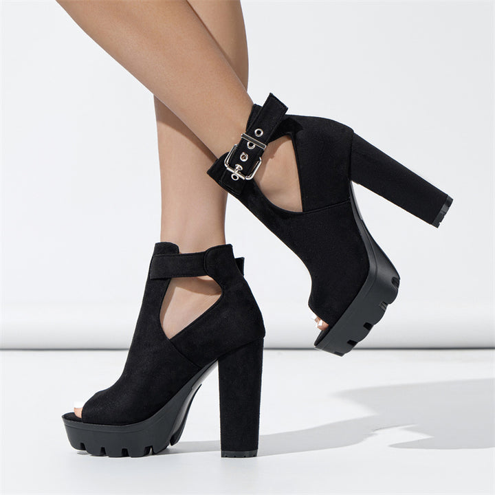 Amoura Platform Heels