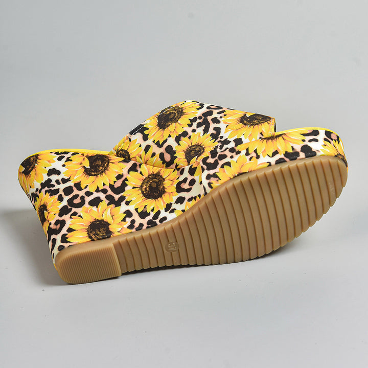 Savanna Sunflower Wedges