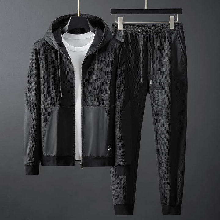 Voyager Two-Piece Set