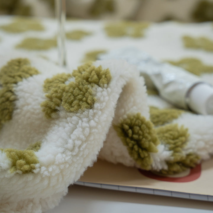 Daisy Bloom Sherpa Blanket