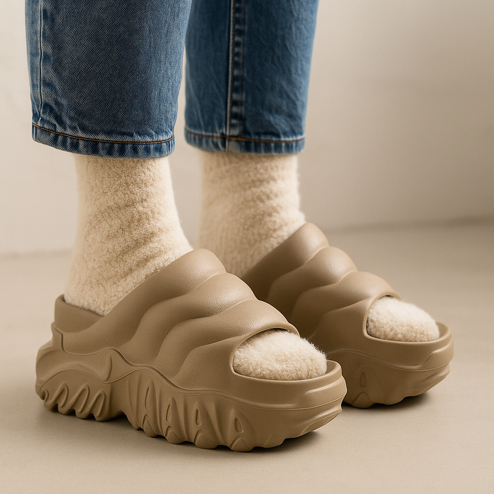 Elara Platformed Sandals