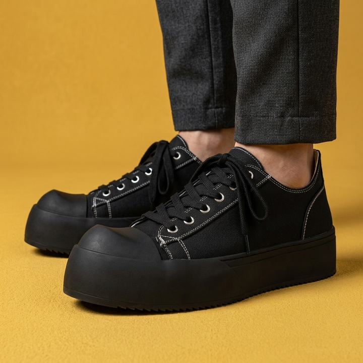Camden Retro Sneakers