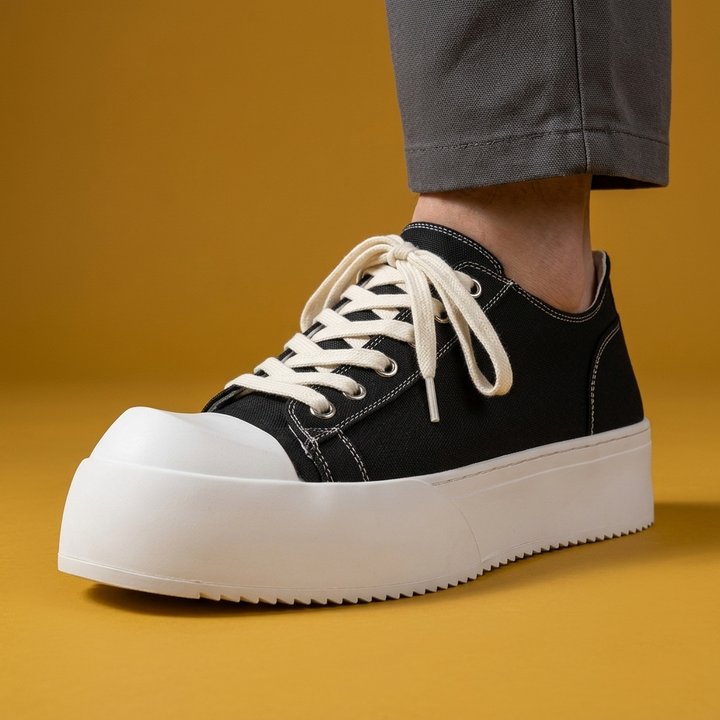 Camden Retro Sneakers