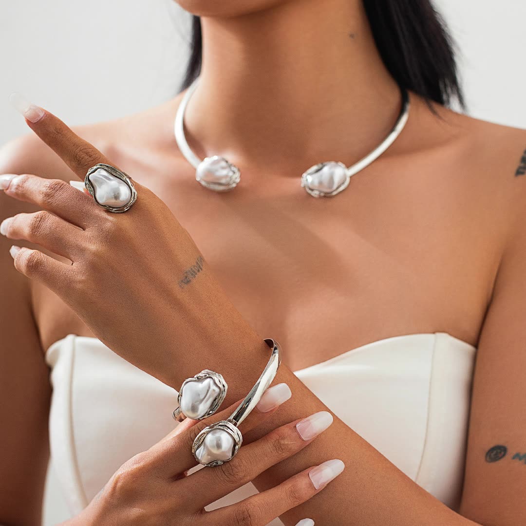 Aurelia Pearl Set
