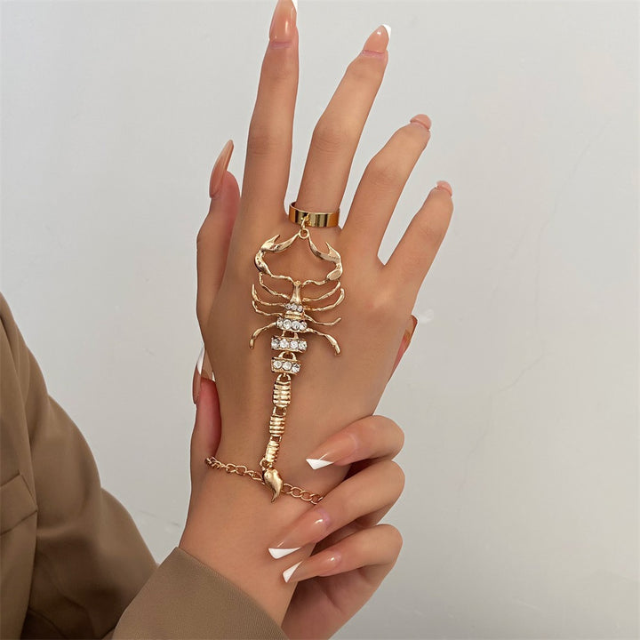 Zarrah Scorpion Chain