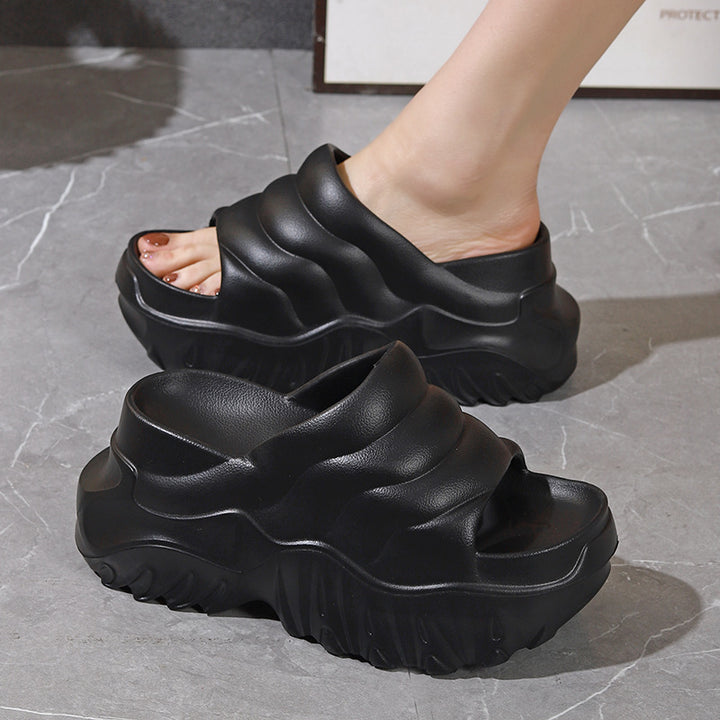 Elara Platformed Sandals