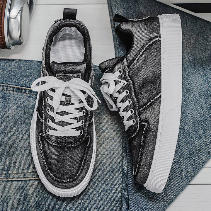 Astor Canvas Sneakers