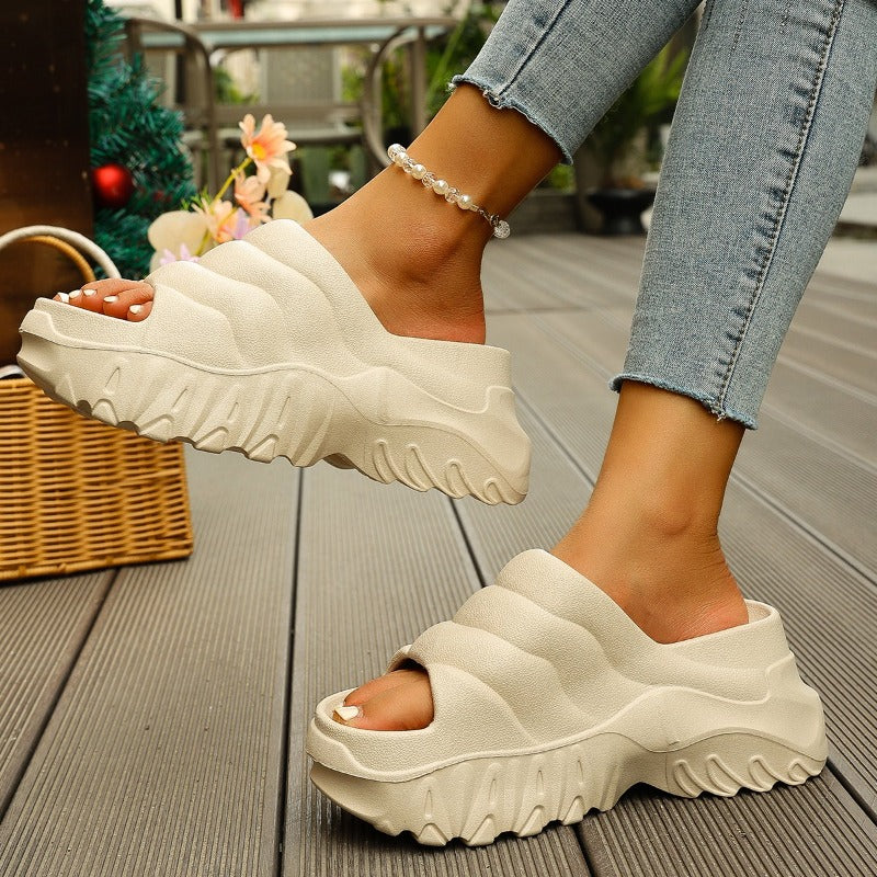 Elara Platformed Sandals