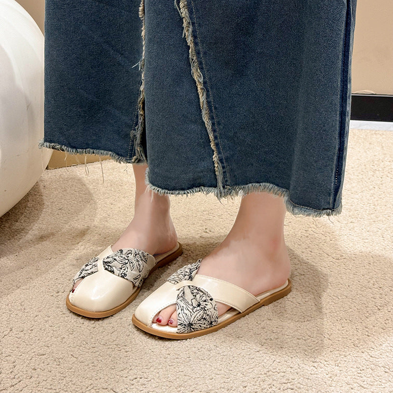 Velenna Embroidered Sandals