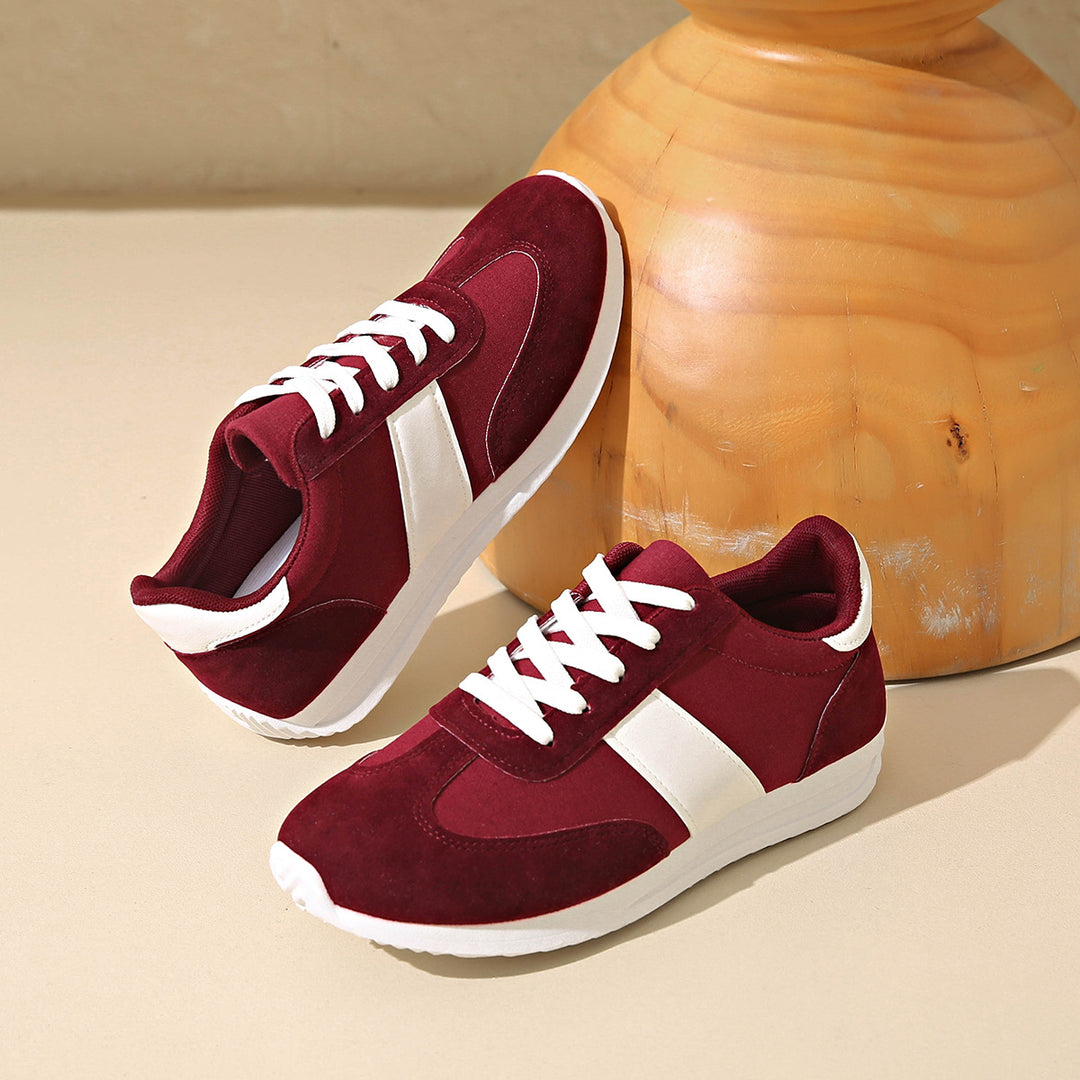 Lunari Retro Sneakers