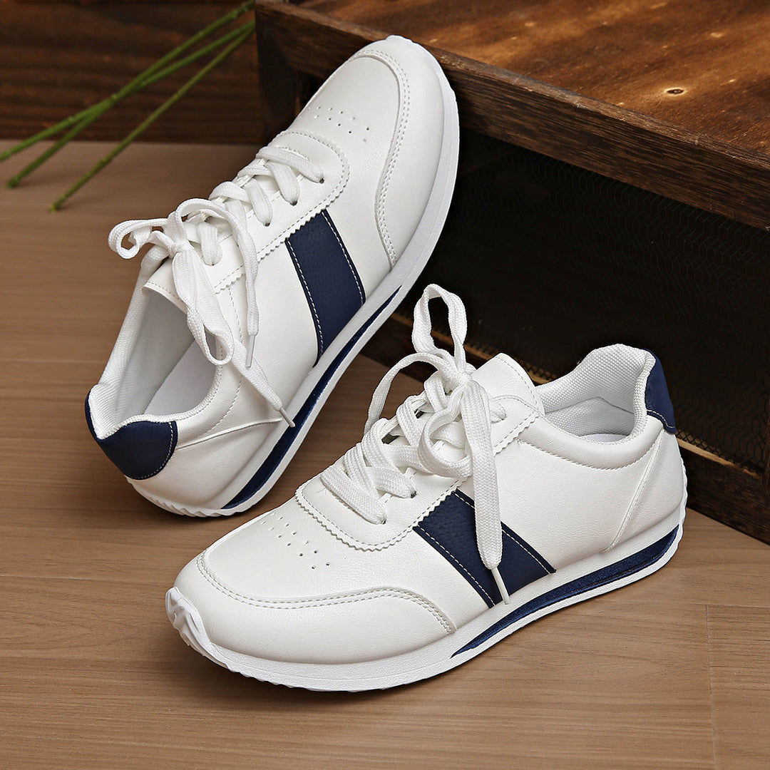 Lunari Retro Sneakers