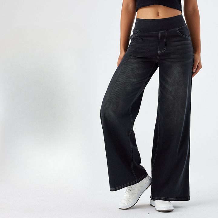 Alina Stretch-Waist Jeans