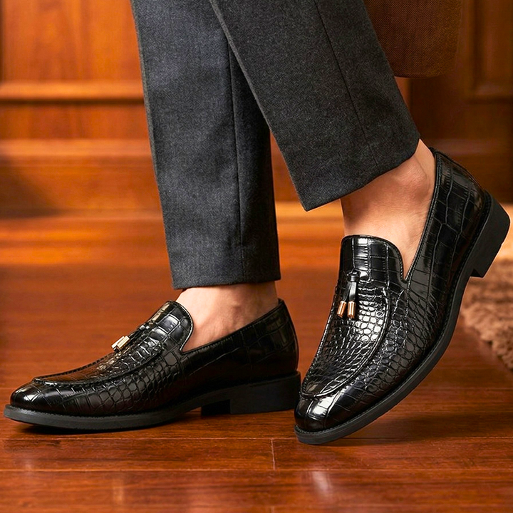 Corvano Textured Leather Dress Shoes