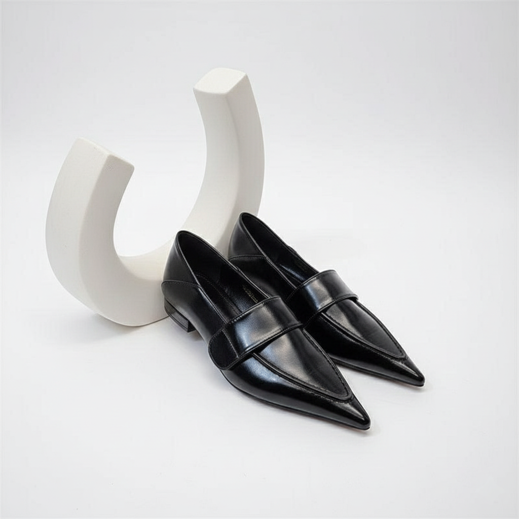 Montclair Pointed Flats